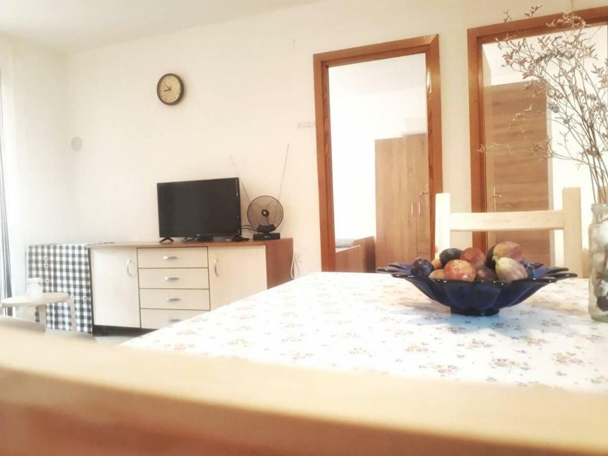 Apartmani Mia Ližnjan Extérieur photo