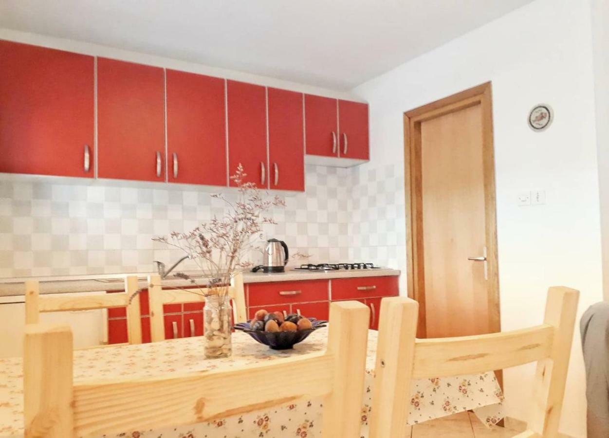 Apartmani Mia Ližnjan Extérieur photo